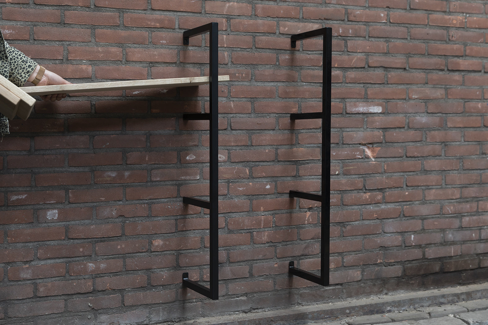 Wandrek industrieel zwart  Small